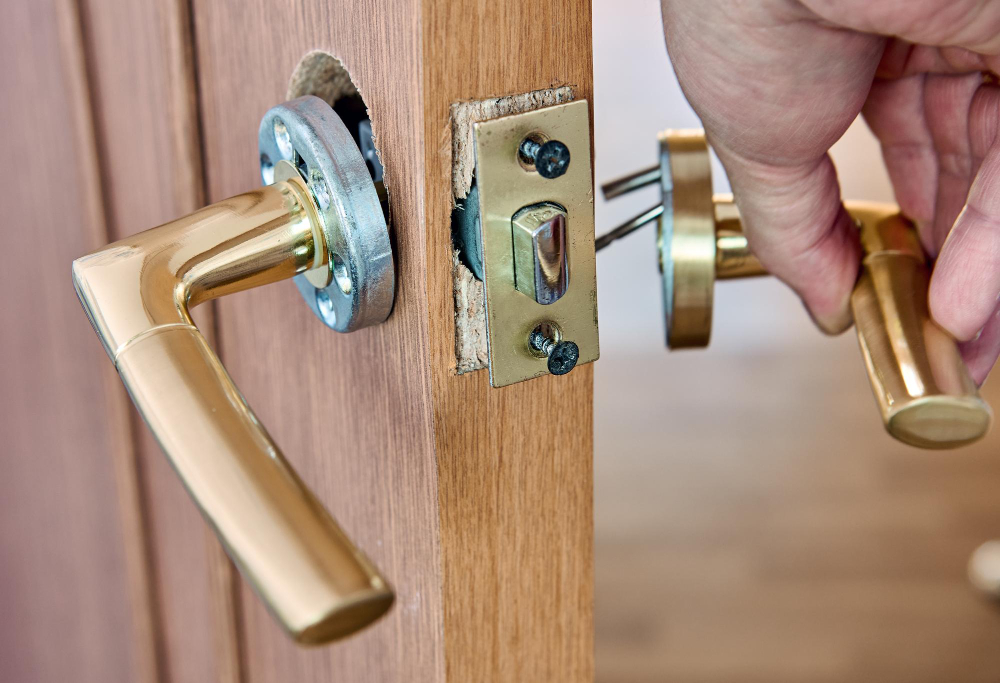 Lock & Handle Replacement